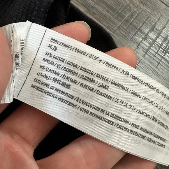 Hollister | Ribbed Tee - Picture 4 of 4